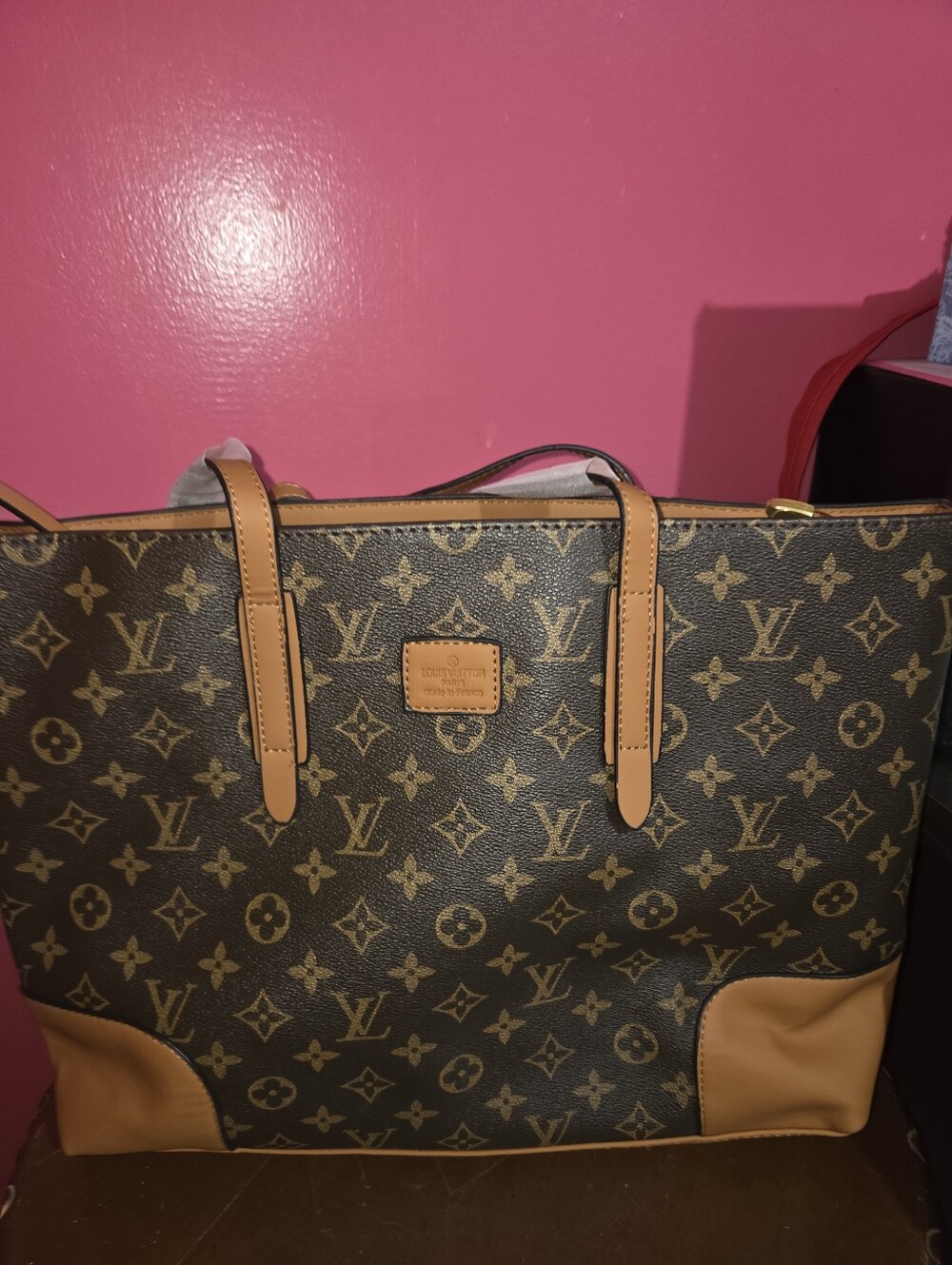 New Tote Set in Brown and Tan